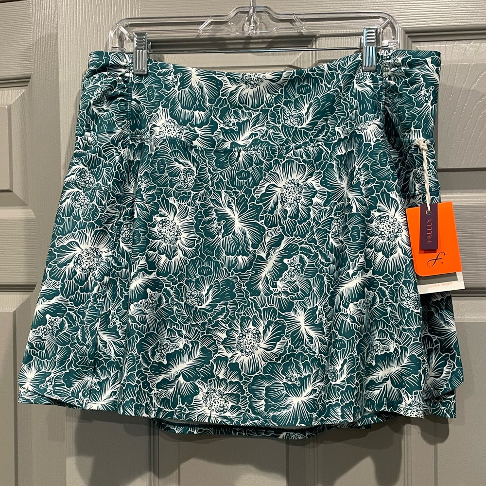 Freely Women's Floral Print Athletic Skort
